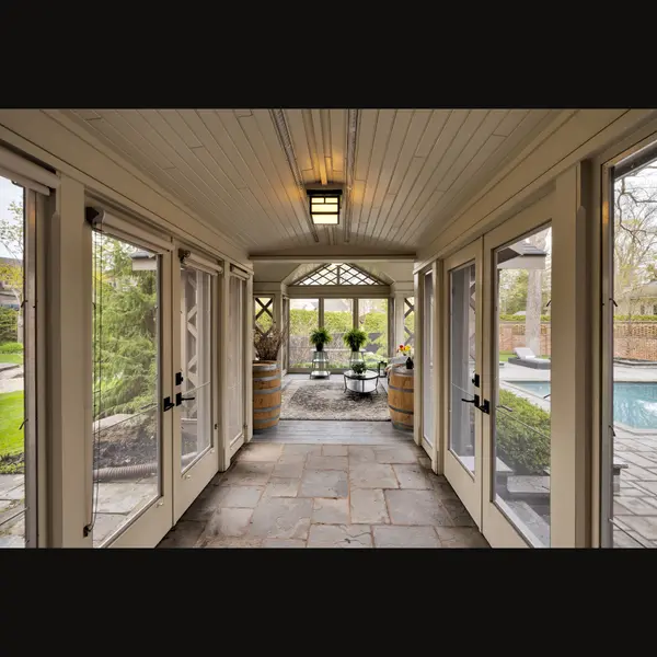 62 Bond St W, Kawartha Lakes, ON K9V 3R4