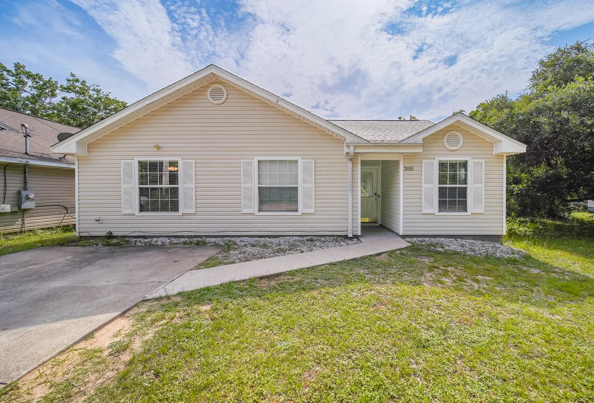 2815 Hidden Springs Dr, Pensacola, FL
