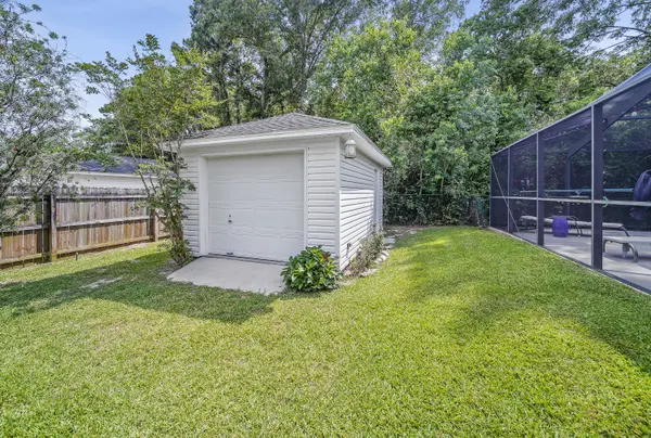 1013 Brandermill Dr, Cantonment, FL 32533