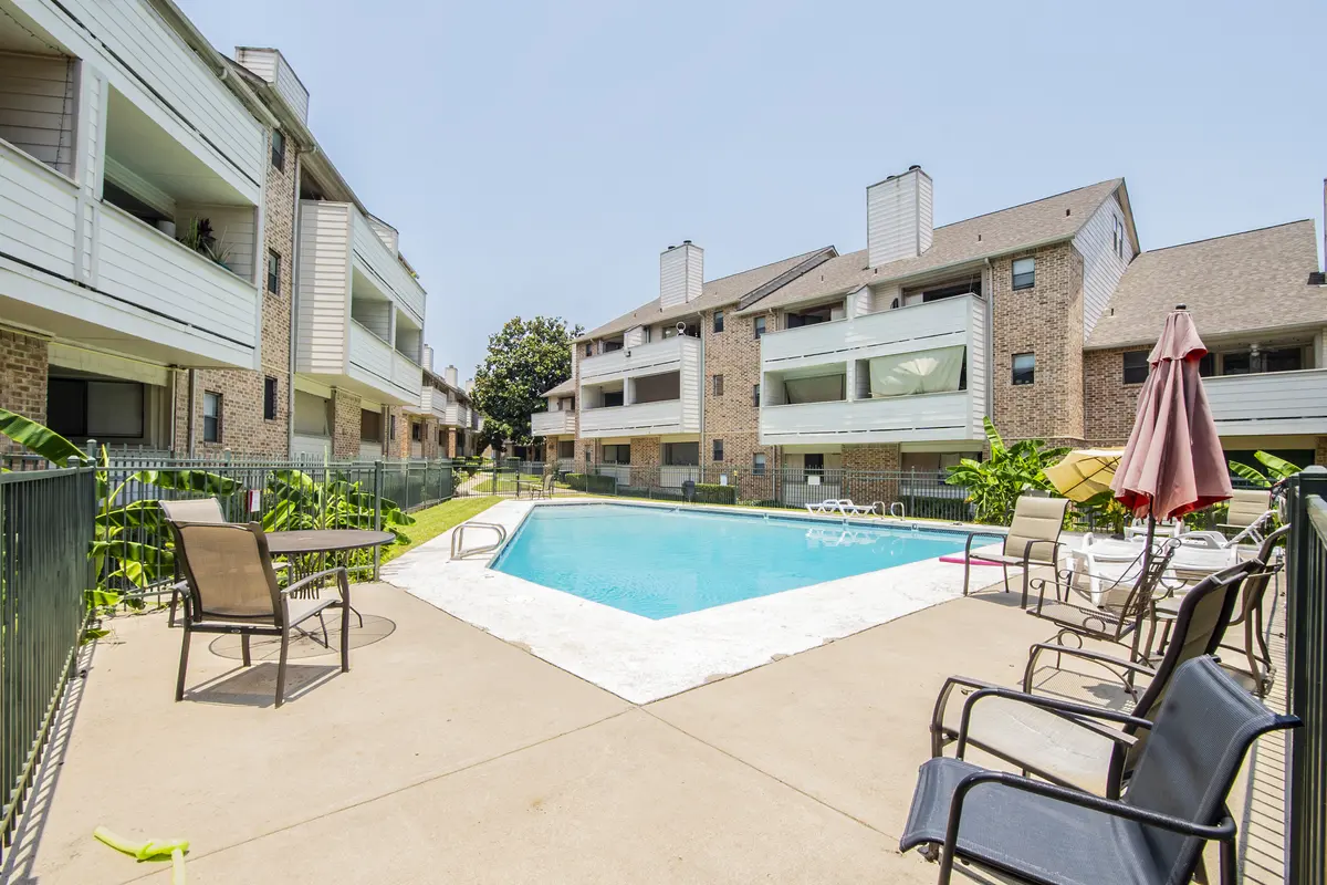 2500 Burleson Rd #511, Austin, TX 78741