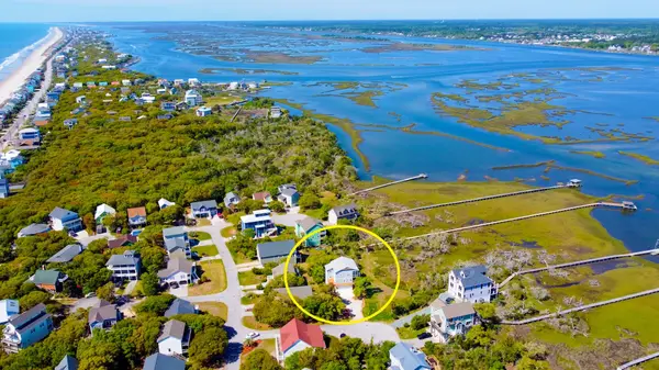 42 Sound Ct, Surf City, NC 28445