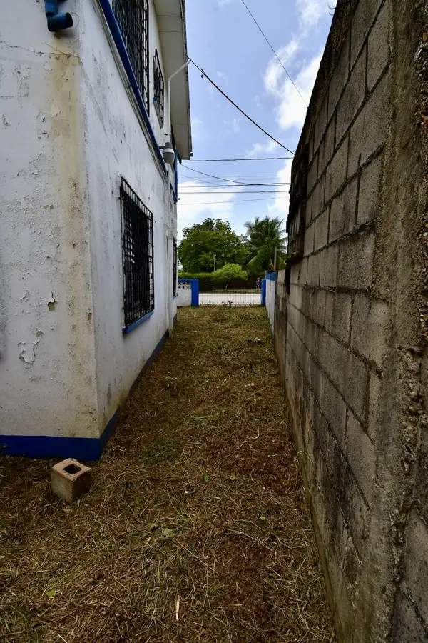 Central American Boulevard, Belize City, Belize