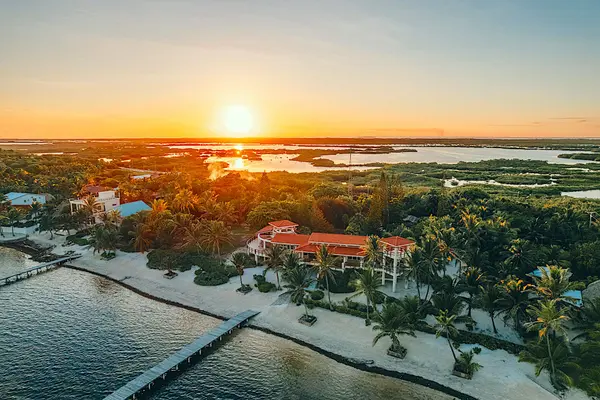 5.4 Miles San Pedro Ambergris Caye, Belize, Blanca