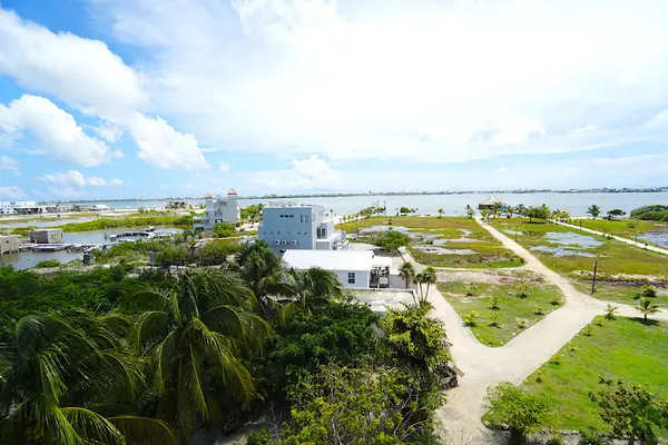 1 Mile West Costa del Sol San Pedro Ambergris Caye, Belize,