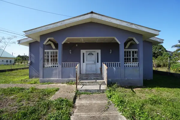Bachelor's Avenue University Heights, Belmopan,