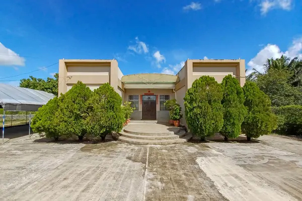 6 University Blvd, University Heights, Cayo, Belize