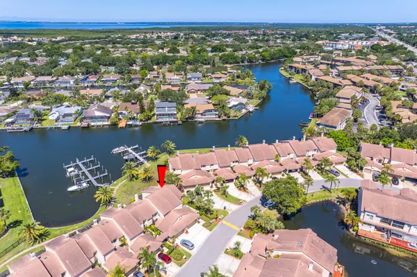 Tampa Fl 33615,,10424 Saint Tropez Place