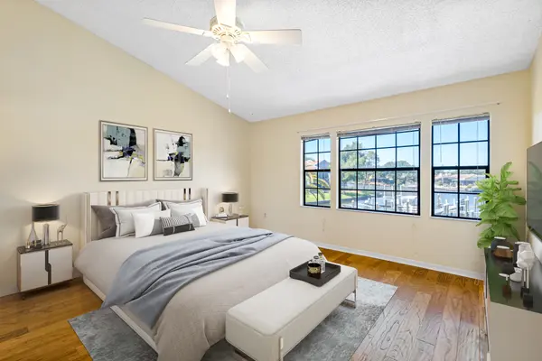 10424 Saint Tropez Place Tampa Fl 33615,