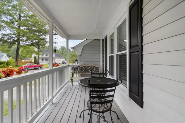 3400 Firebird Ct N, Chesapeake, VA 23323