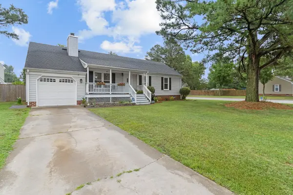 3400 Firebird Ct N, Chesapeake, VA 23323