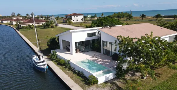 Placencia