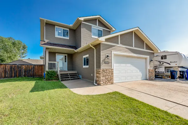 1310 Smith Ave, Crossfield, AB T0M OSO