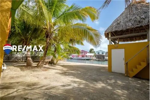 Ambergris Caye, Ambergris Caye,