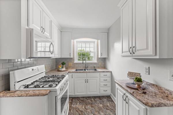 317 S New Castle St New Wilmington, PA 16142