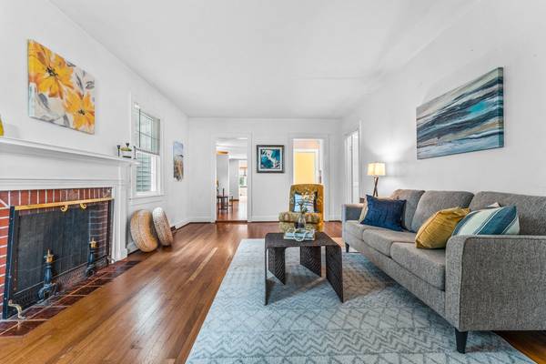 317 S New Castle St New Wilmington, PA 16142