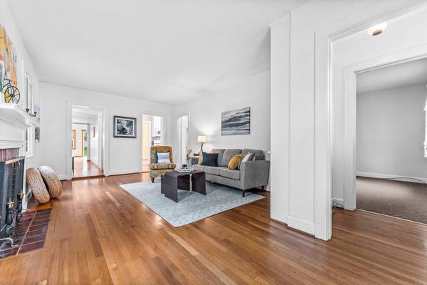 317 S New Castle St New Wilmington, PA 16142