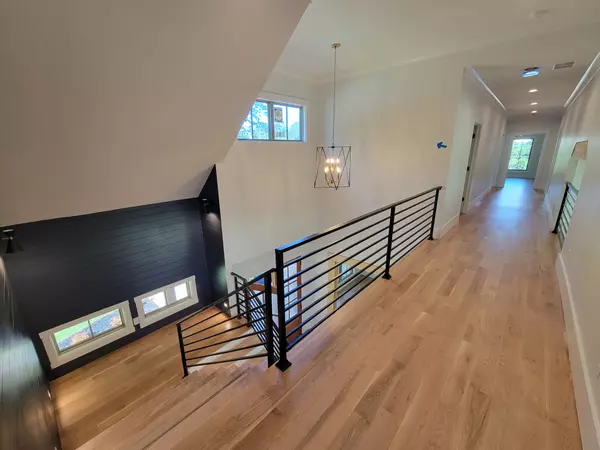 1910 Fairway Cir NE Brookhaven, GA 30319