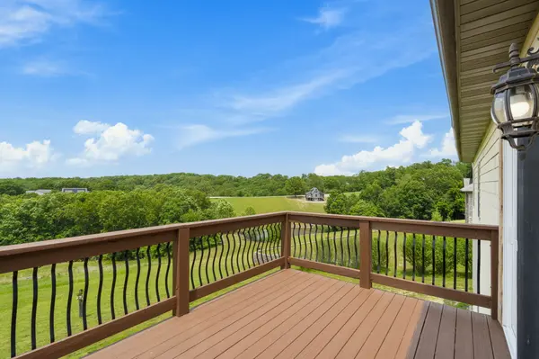 1170 Hampton Rd, Reeds Spring, MO 65737