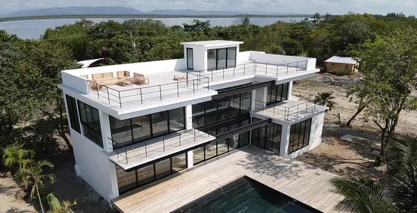Placencia