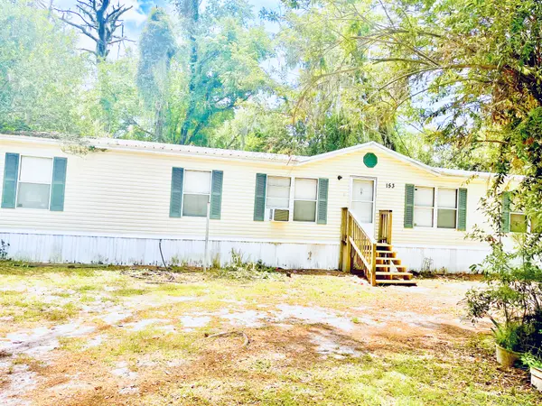 153 Russell Dr, Crawfordville, FL 32327