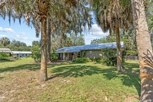 6933 S Baker Ave, Floral City, FL 34436