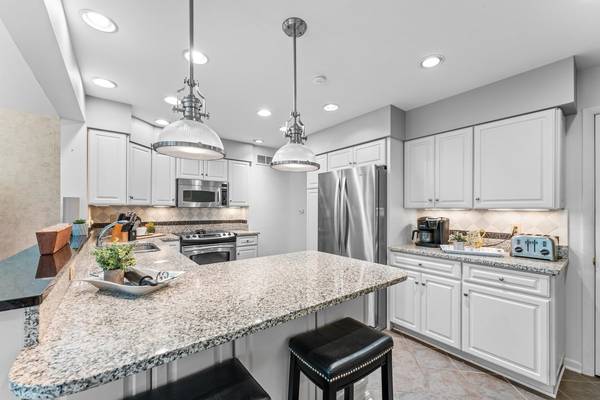 112 Whitehill Dr New Castle, PA 16105