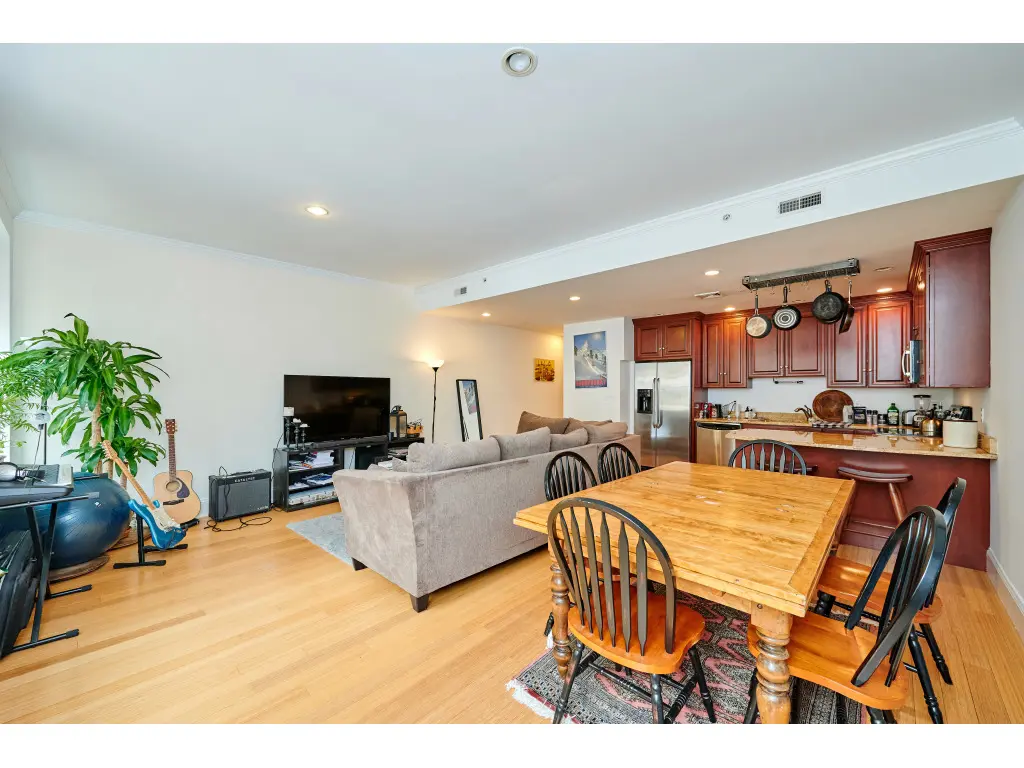 55 Temple Pl #4, Boston, MA 02111