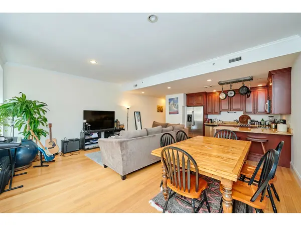 55 Temple Pl #4, Boston, MA 02111