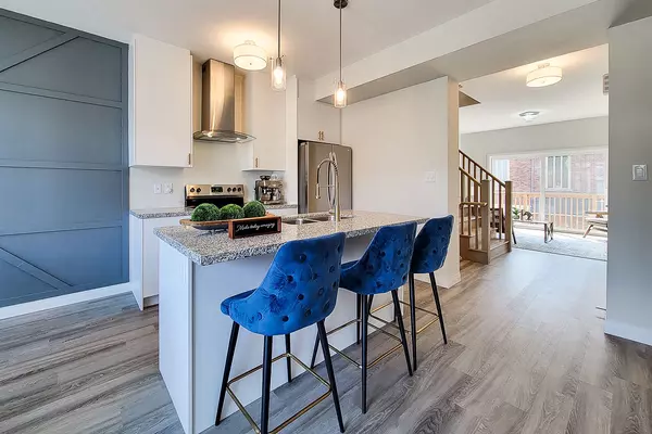 270 Melvin Ave #9 Hamilton, ON L8H 0B4