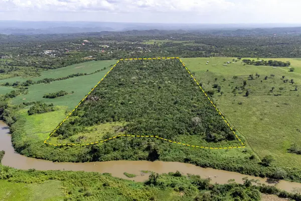 0.5 Mls off George Price Highway, Maya Hill Cayo,