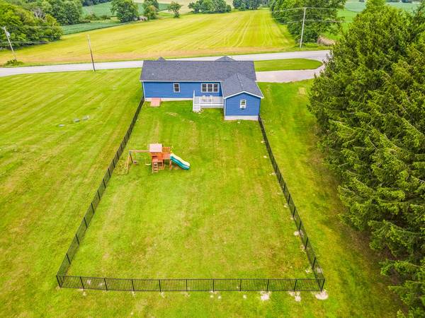 4245 Perry Hwy Volant, PA 16156