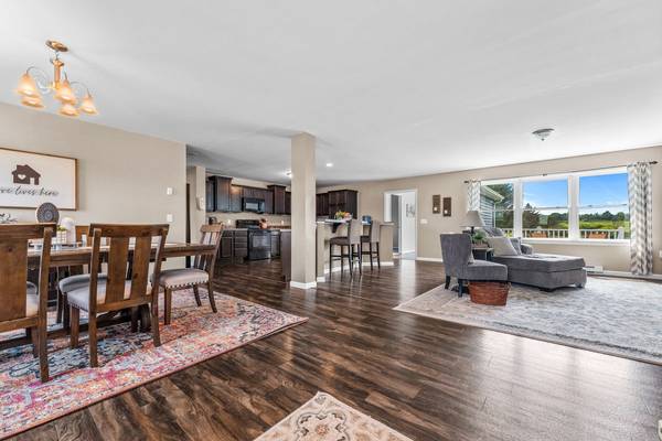 4245 Perry Hwy Volant, PA 16156