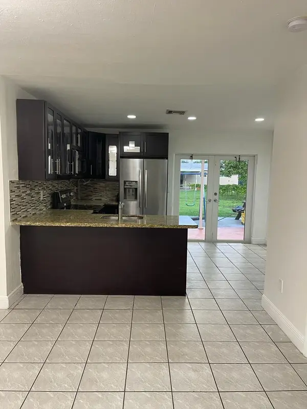 20431 SW 118th Ave, Miami, FL 33177