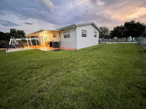 Miami, FL 33177,20431 SW 118th Ave