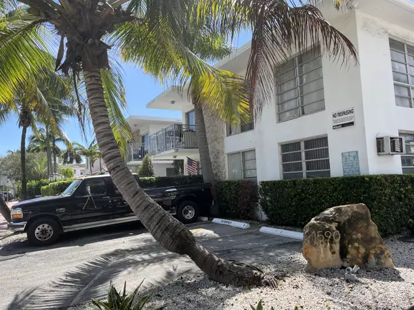 Miami Beach, FL 33139,1590 Michigan Ave #4