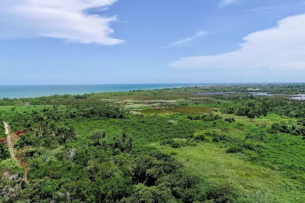 San Jose Road, Dangriga, Creek