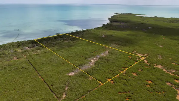 Rocky Point, Sarteneja, Belize