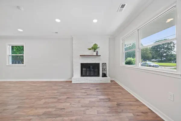 2002 Whitman Pl, Hampton, VA 23663
