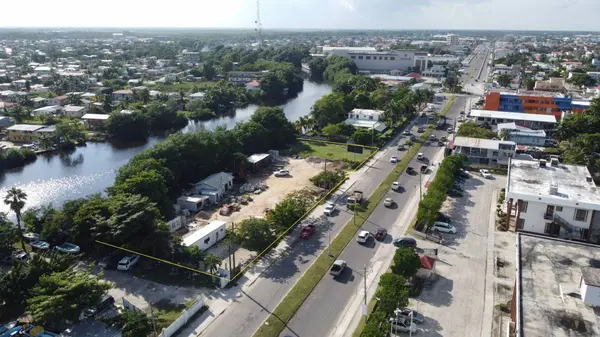 Northern Highway, Belize City, District