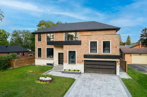 45 Seaton Dr., Aurora, 2K2