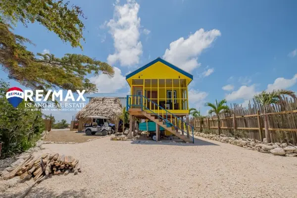 Secret Beach, San Pedro, Caye