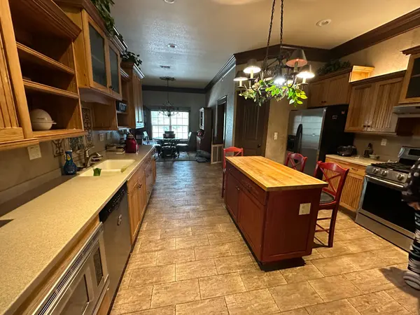 3042 Quasar Dr, Crestview, FL 32539