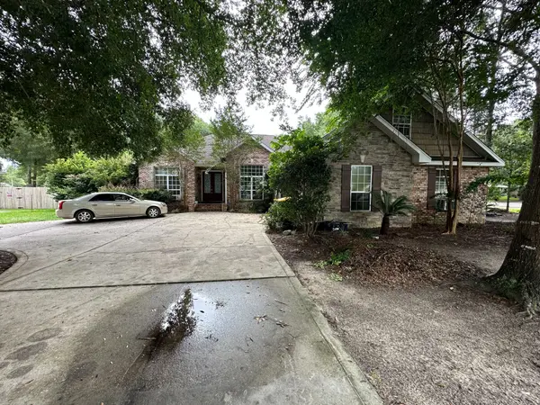 3042 Quasar Dr, Crestview, FL 32539