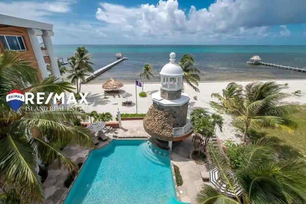 14 Coconut Drive, Ambergris Caye,