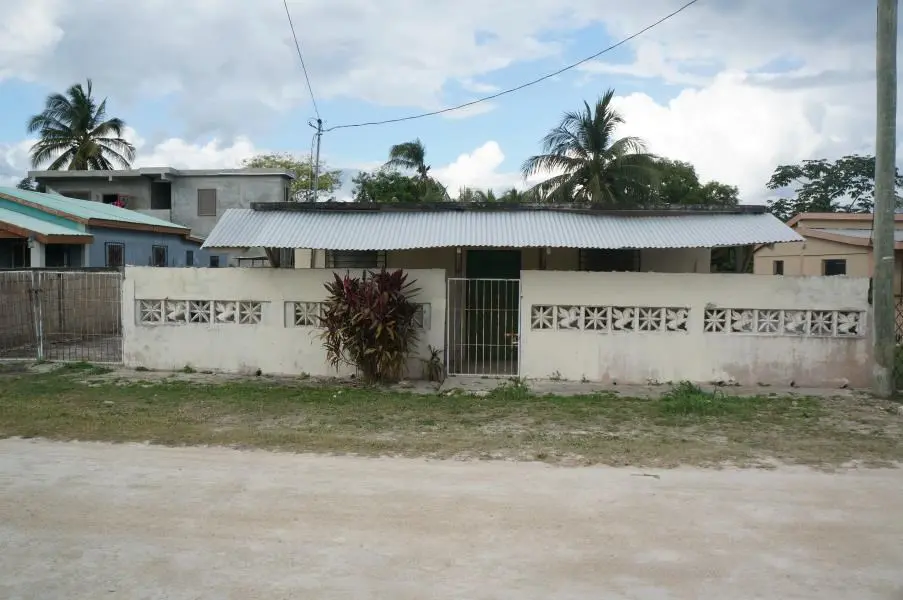 Hall's Layout, Corozal Town,