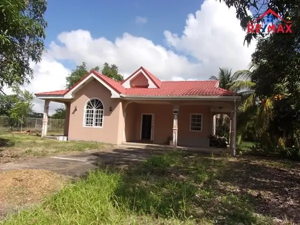 Armenia, Belmopan, District