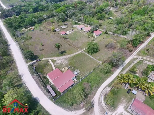 San Ignacio, San Ignacio, District