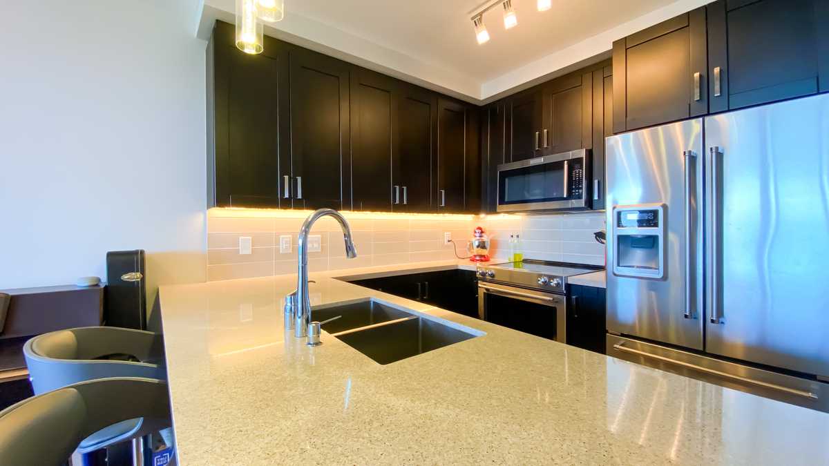 11967 80 Ave #2101, Delta, BC V4C 0E2