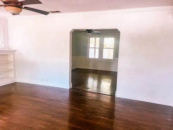 4513 Normandy Rd, Fort Worth, TX 76103