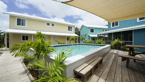 Wade Drive, Maya Beach, Creek District